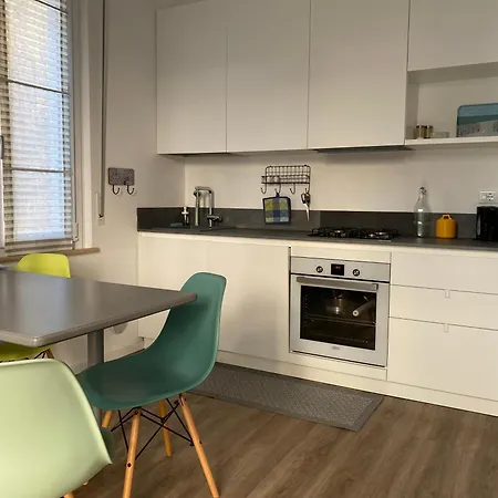 Soria Home-a Due Passi Da Centro E Mare פסארו