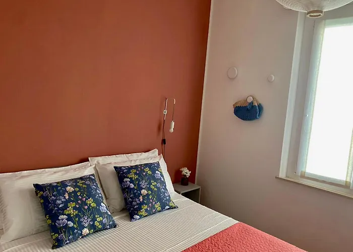 Soria Home-a Due Passi Da Centro E Mare * 佩萨罗